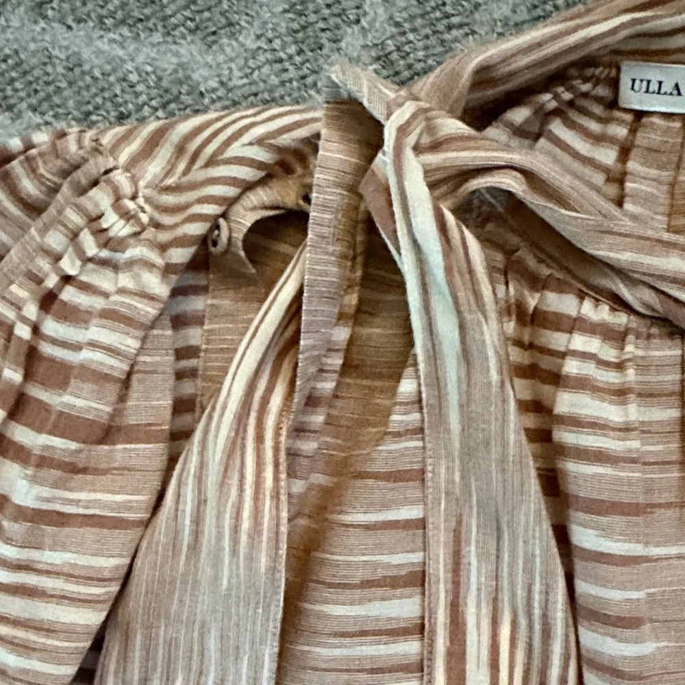 Ulla Johnson Dusty Blush Pleated Tie-Neck Blouse - Picture 4 of 4